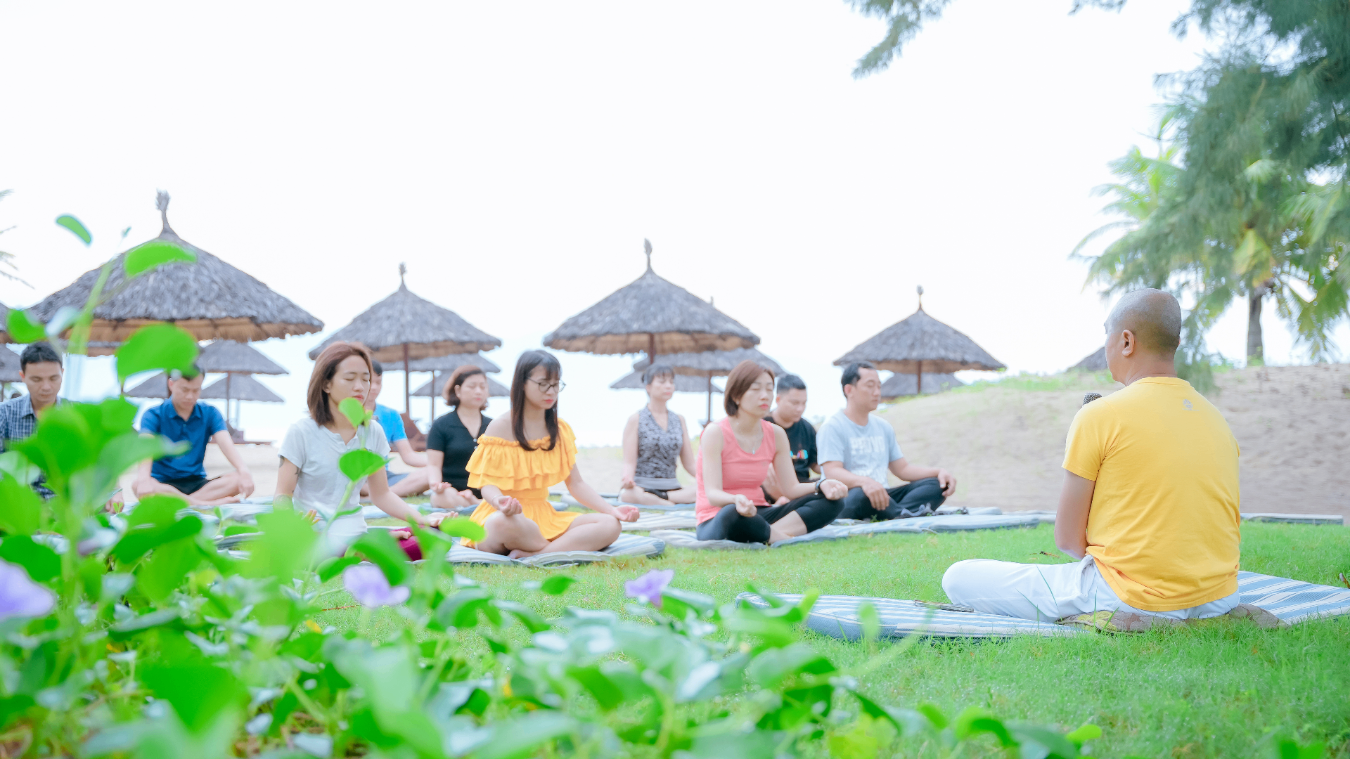 Thiền định bên biển